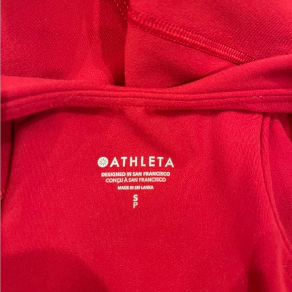 Athleta Women's Conscious Crop Tank Shelf Bra Red Size Small - Picture 3 of 3